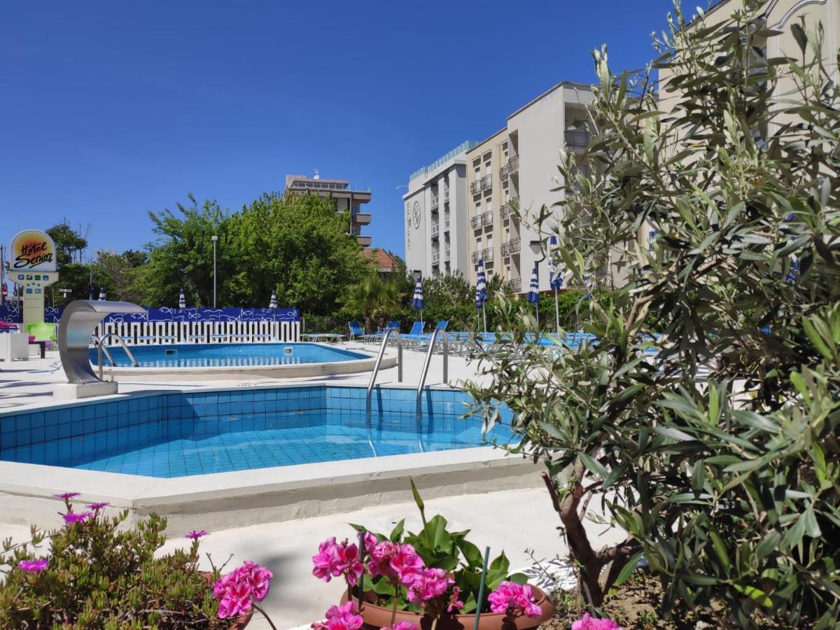 Hotel Senior Каттолика Экстерьер фото